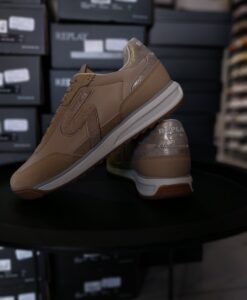 Alternative view of REPLAY Patike