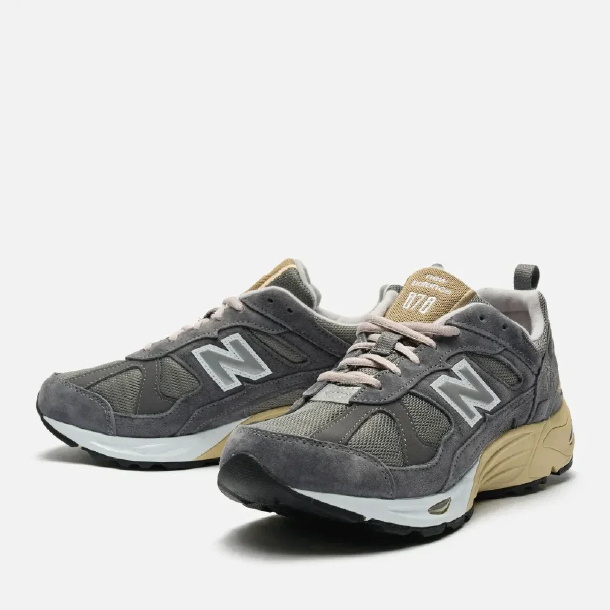 NEW BALANCE Patike